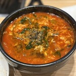 焼肉乃 富士吉 - 赤スープ