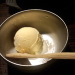 むてきの寅蔵 - バニラアイス(2014.09.06)