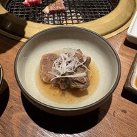 和牛とタン 焼肉 とみ 新橋本店 - 