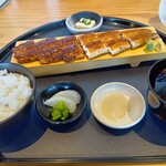 鰻魚四代目菊川 中洲春吉店 - 