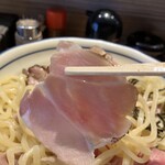 麺屋 宮本 - しっとりタイプの肉も