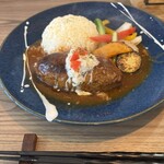 サチア ビーフストロガノフ - 