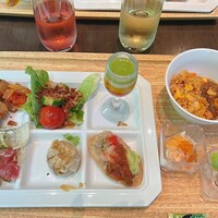 リュクス ダイニング ハプナ - 