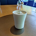 メゾン ケイ - 『スープ』:メロンの冷製スープ