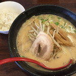 龍巳 - みそと半ライス