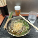 立喰いうどん 河内うどん - 天かすあってラッキー