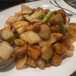 餃子酒場 豊葉 - 鶏肉の四川風炒め