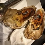 ビストロ キャトルズ - 牡蠣のグラタン