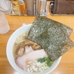 中華そば こてつ - 少し遠くから