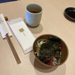 喰い切り鮨 のぶ - 恒例のサラダ