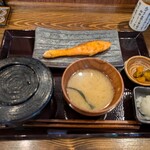 しんぱち食堂 - 
