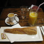 LA ROTONDE - 朝食セット（€５）