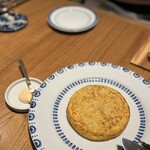 esencia - 2年熟成メークインのスペインオムレツ