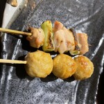 炭火やきとり げこざる - 