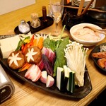 晴れ晴゛れ - 野菜が主役の鍋コースの鍋の野菜具材