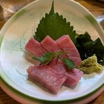 三平 - 料理写真:中トロ造り