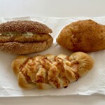 ベーカリープチ - 料理写真:ちくわ明太チーズ、ピロシキ、フィッシュドッグ