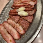 焼肉 京城 - 上カルビ二人前