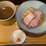 いかれたヌードル フィッシュトンズ - 