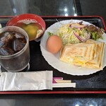 ルナ本店 - 料理写真:ホットサンドモーニング 700円　(2025.7)