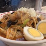 蒙古タンメン中本 - タップリのシャキシャキ野菜