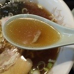 升亭 - 醤油ラーメン　スープアップ（2014年9月）