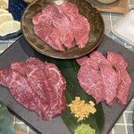 但馬牛とぼく 焼肉処 坐 - 