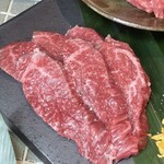 但馬牛とぼく 焼肉処 坐 - 