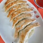 宝明楼 - 餃子7個 450円(税込)