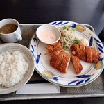 コーヒー＆レスト からさわ - 