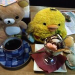 窯右衛門 - 雪室珈琲    ミニパフェ(チョコ)  リラックマ   キイロイトリ  すみっコとんかつ   とかげ