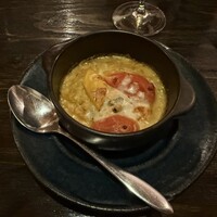 神楽坂アッカ - 