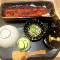 うなぎ四代目菊川 東京駅黒塀横丁店 - 