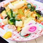 味楽 - 少しだけ固めに仕上げてくれる餡が、パリッパリの細麺にぴったり。
