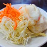 味楽 - 昭和スタイルの"ポテサラ"は、冷たく冷やしてくれているので旨い。