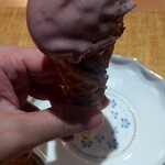 Yd'or - 八街の藤崎さんのブルーベリーとサワークリームのアイスクリーム