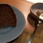 Yd'or - カンパーニュ、胡桃バター