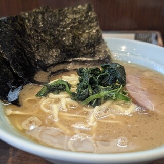 横浜家系 せいせき家_1