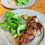 KAEN - 大山豚肩ロース薪窯焼き