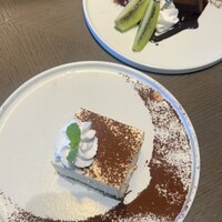 COLONIAL BEACH 横浜ハンマーヘッド - 