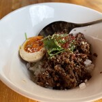 湖麺屋 リールカフェ - アジアン肉味噌ごはん