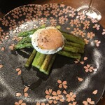 小浜温泉ワイナリーshop&restaurant小浜ワイン食堂 - アスパラガスのソテーミラノ風