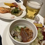 ORIENTAL CLUB LOUNGE - 