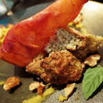 ラ・ボンヌターブル - 洋なしのロースト、ラムレーズンのアイスクリーム、アールグレイ香るスコーン、バニラ香る栗カボチャ、クルミのプラリネ