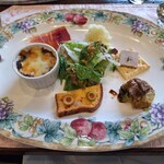 ムッシュ田中の料理とワインの店Vin Vin - 