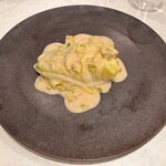 フランス料理 タンモア - ◎前菜その1：サクラマス、春キャベツ、ふきのとうのベルモットソース