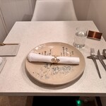 フランス料理 タンモア - 内観