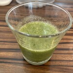 麺屋 一翔 - 食前にスムージーをサービス