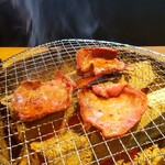 炭火焼肉 炭炭 - 