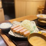 富金豚 - 